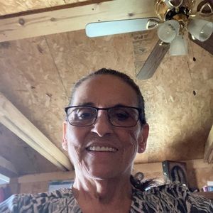 Meet your Posher, Janelle